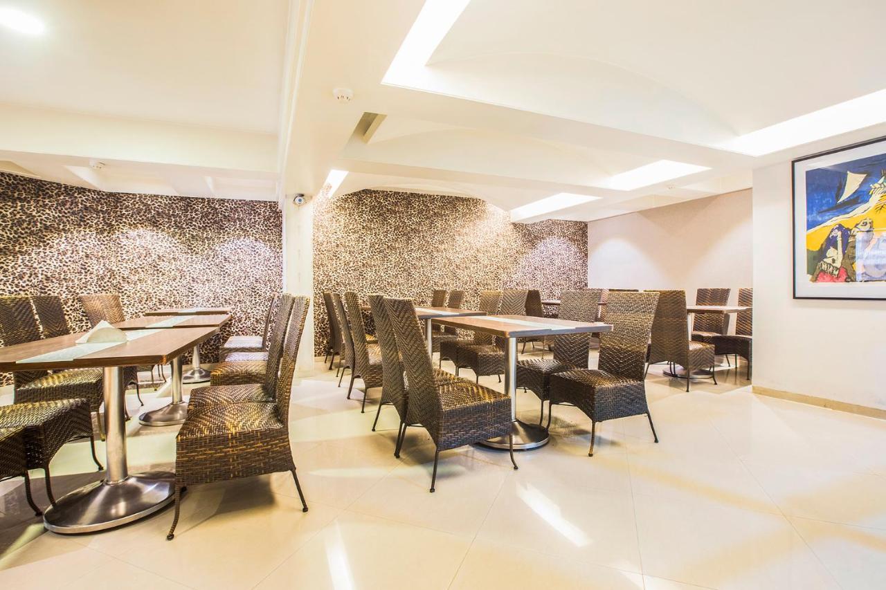 Fabhotel Savoy Suites Mumbai Airport, Mumbai